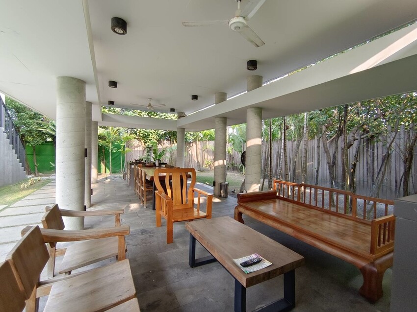 【屏東.東港】福灣villa海洋四人房。寵物友善清潔費一隻$500。超大庭院+戶外客廳可盡情奔跑