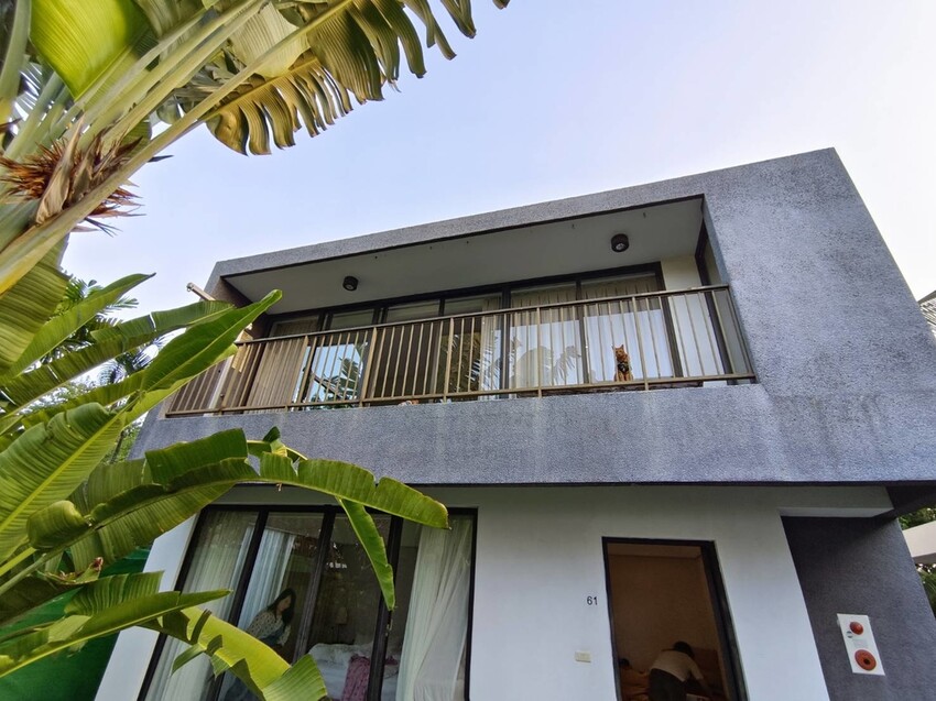 【屏東.東港】福灣villa海洋四人房。寵物友善清潔費一隻$500。超大庭院+戶外客廳可盡情奔跑