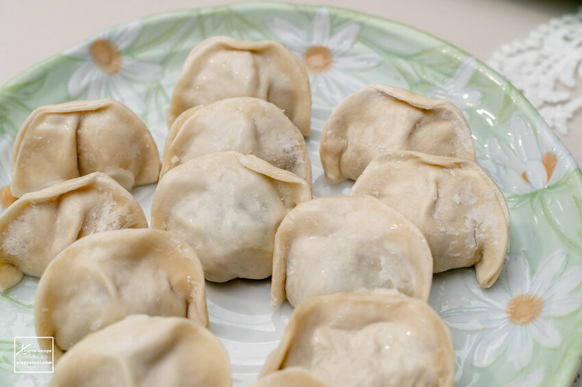 宅配｜手工水餃【有媽真好】高麗菜豬肉 / 韭菜豬肉 / 剝皮辣椒豬肉 / 玉米豬肉 / 蝦仁芹菜 / 塔香雞肉 - 快門下的幸福