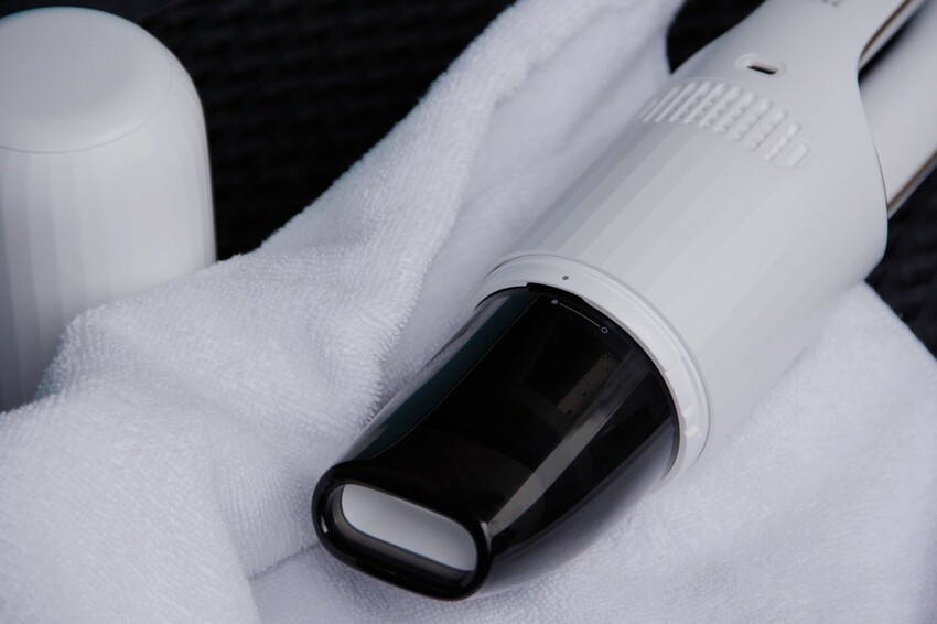 開箱POPRORO無線手持吸塵器、隨手清潔你的小空間、車用必備