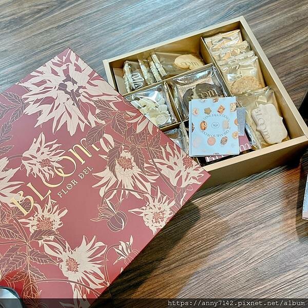 Bloom wedding_220824_7.jpg