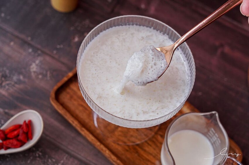 究愛燕窩 |孕媽咪保養聖品的即食冰糖燕窩，每口真材實料、100%絲滑嫩口感！ - 艾薇覓食趣