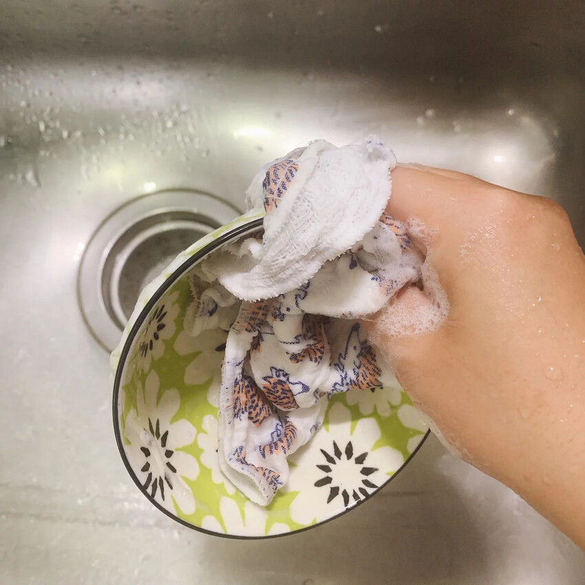 日韓好物開箱｜居家家事好幫手｜Calmland鬆餅格腳踏墊、Kaya蚊帳家事布、韓國Schigi廚房小物實測分享