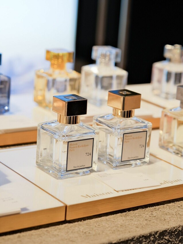 新光三越A8的MFK香水快閃店~消費滿額能享有與724淡香精合照的精美三連拍! | PopDaily 波波黛莉