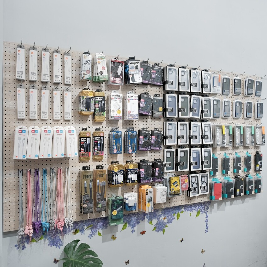 【樹林手機保護貼推薦】京展包膜樹林店～ 樹林平價保護貼、用剪刀大力敲都不會壞！手機保護貼、手機包膜推薦