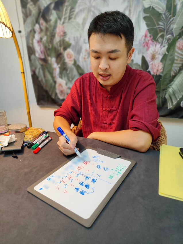 2lucky22_79.jpg 2lucky22_79.jpg