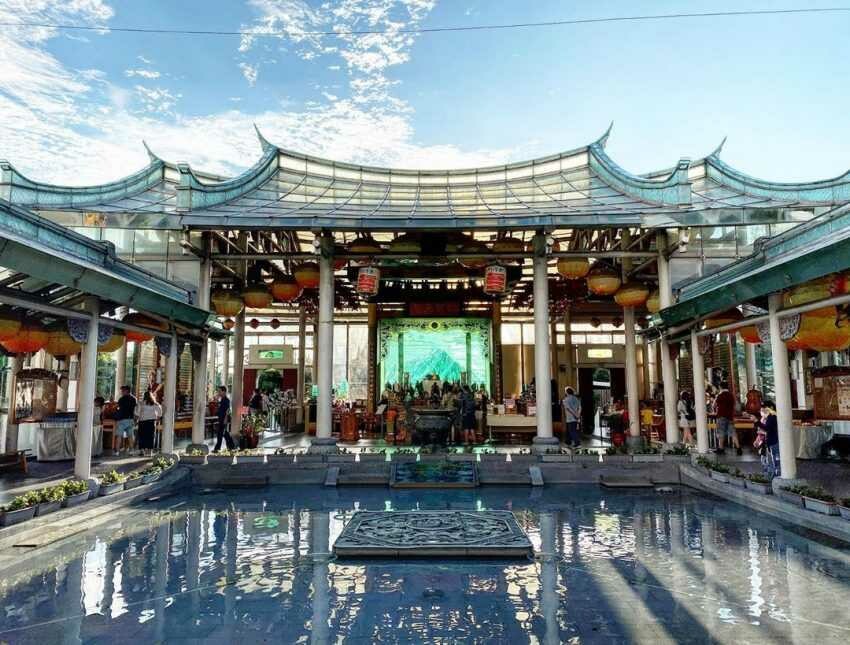 彰化鹿港一日遊 :台灣玻璃館 鹿港景點