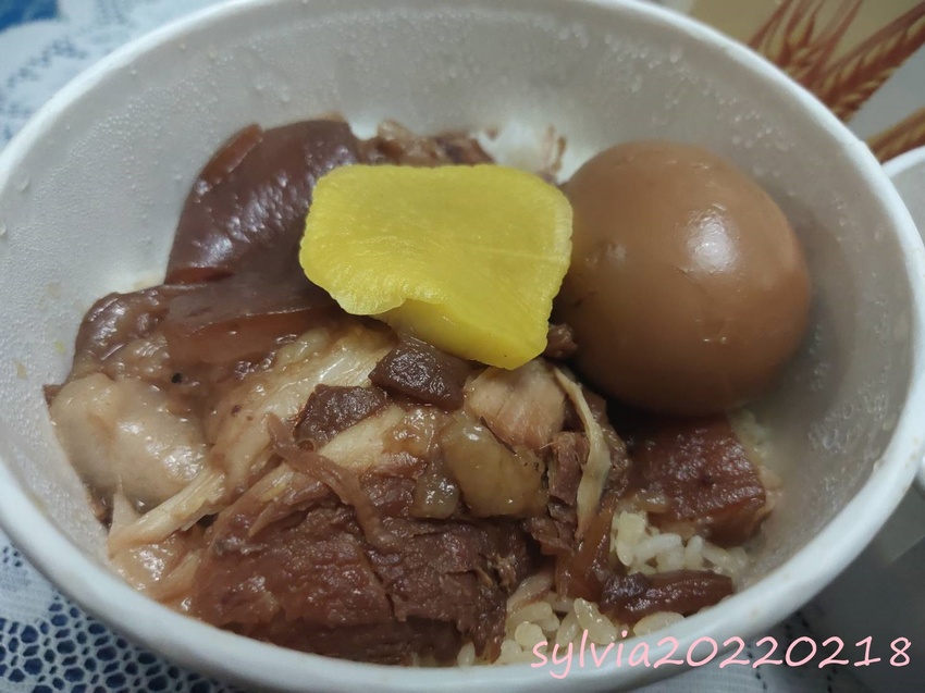 三重,五燈獎豬腳魯肉飯,腿庫便當