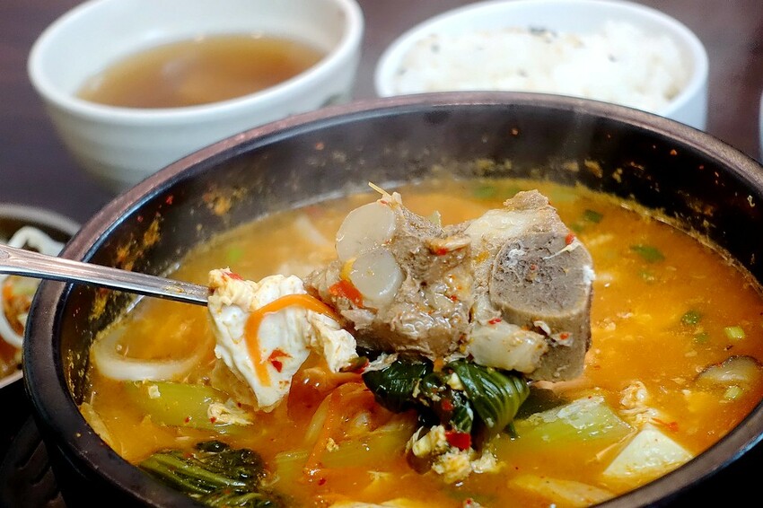 【臺北親子一日遊行程】台北車站周邊這樣玩-北門郵局/ 郵政博物館/北門/撫臺街洋樓/山小孩咖啡/麥食達韓式