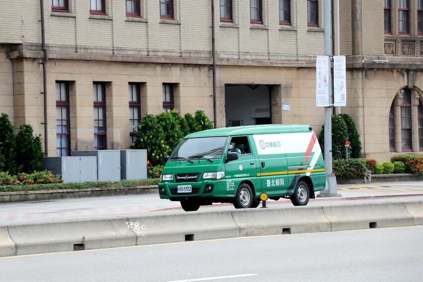 【臺北親子一日遊行程】台北車站周邊這樣玩-北門郵局/ 郵政博物館/北門/撫臺街洋樓/山小孩咖啡/麥食達韓式