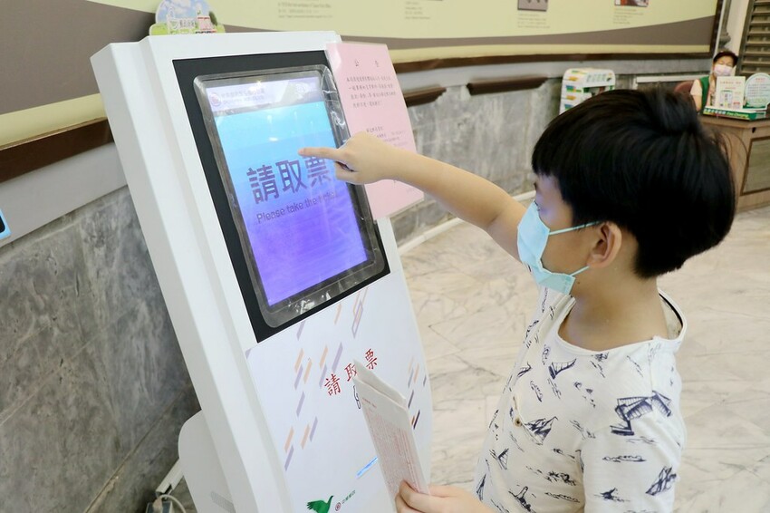【臺北親子一日遊行程】台北車站周邊這樣玩-北門郵局/ 郵政博物館/北門/撫臺街洋樓/山小孩咖啡/麥食達韓式
