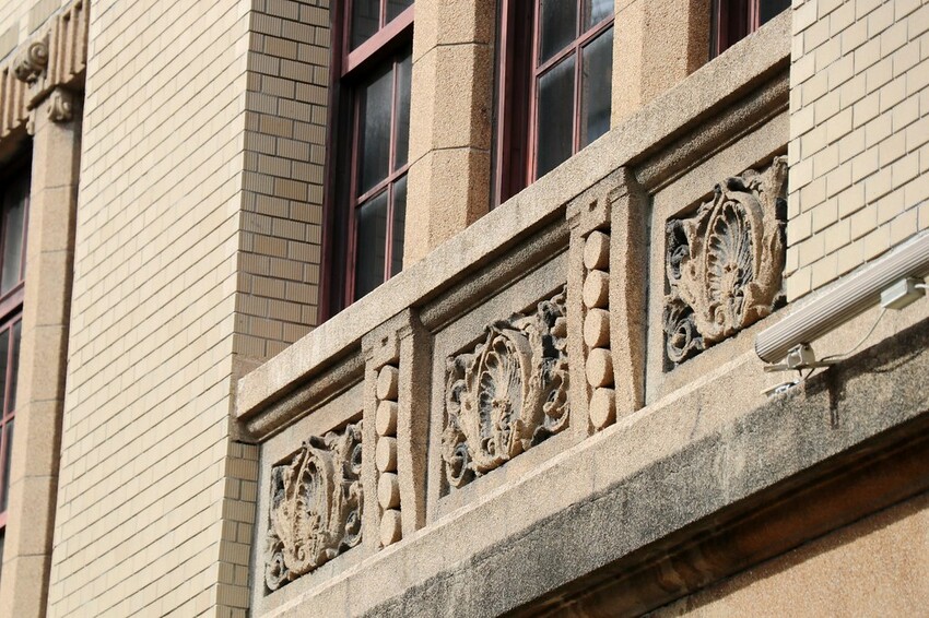 【臺北親子一日遊行程】台北車站周邊這樣玩-北門郵局/ 郵政博物館/北門/撫臺街洋樓/山小孩咖啡/麥食達韓式