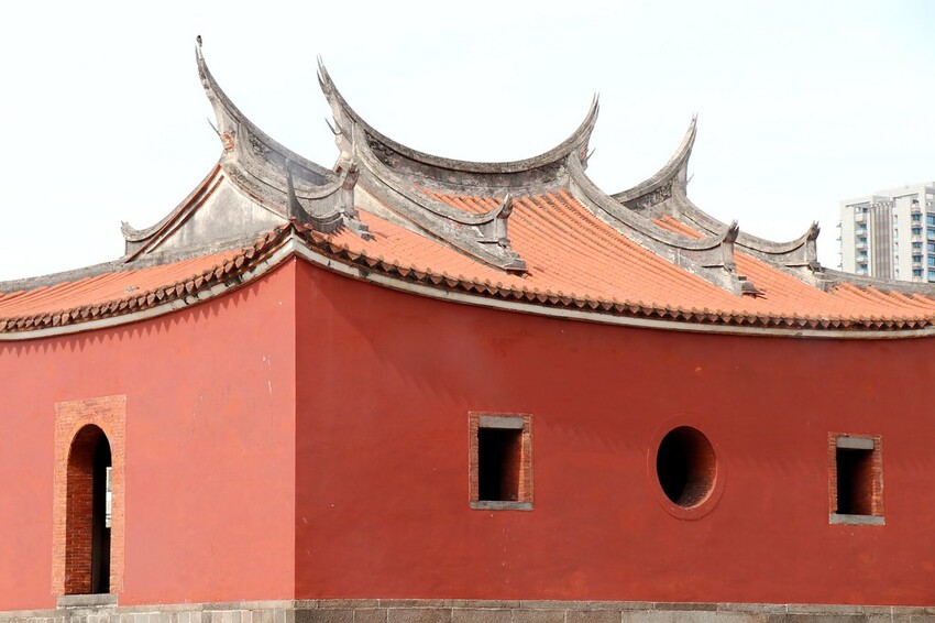 【臺北親子一日遊行程】台北車站周邊這樣玩-北門郵局/ 郵政博物館/北門/撫臺街洋樓/山小孩咖啡/麥食達韓式