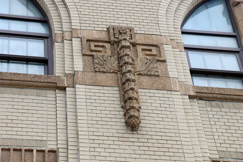 【臺北親子一日遊行程】台北車站周邊這樣玩-北門郵局/ 郵政博物館/北門/撫臺街洋樓/山小孩咖啡/麥食達韓式