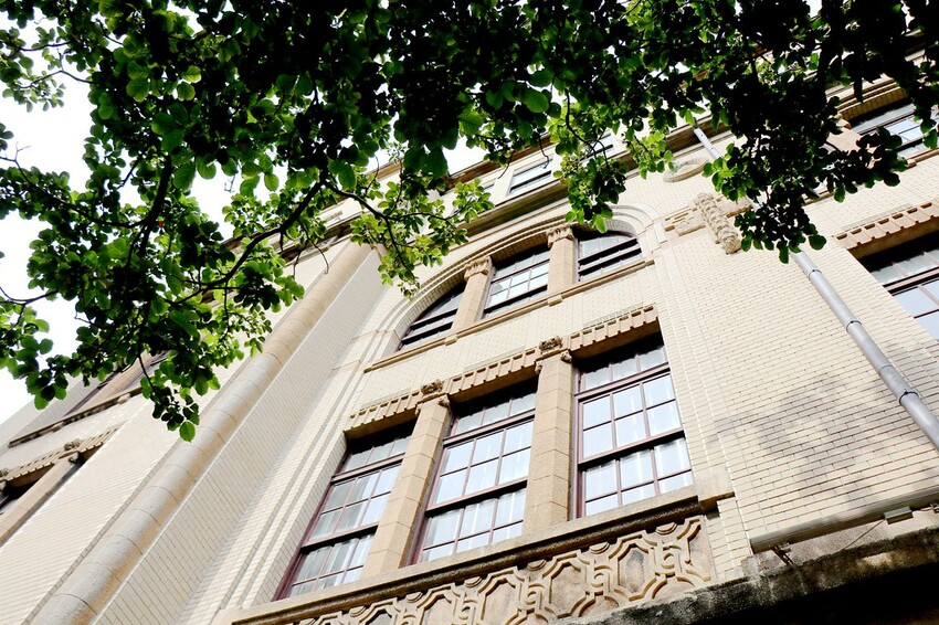 【臺北親子一日遊行程】台北車站周邊這樣玩-北門郵局/ 郵政博物館/北門/撫臺街洋樓/山小孩咖啡/麥食達韓式