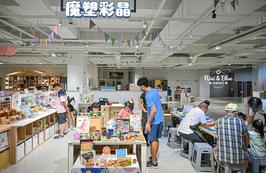 南投最新最夯景點,樹德半山夢工廠-10層樓高、386公尺長環樹步道,TZUMii厝覓DIY家具 -妮妮布魯