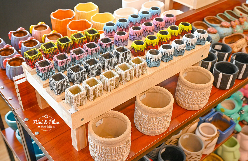 花媽生活工坊 | 雲林斗六日本陶瓷餐具、骨瓷杯、花器、多肉植物、生活雜貨小舖 @Nini and Blue  玩樂食記