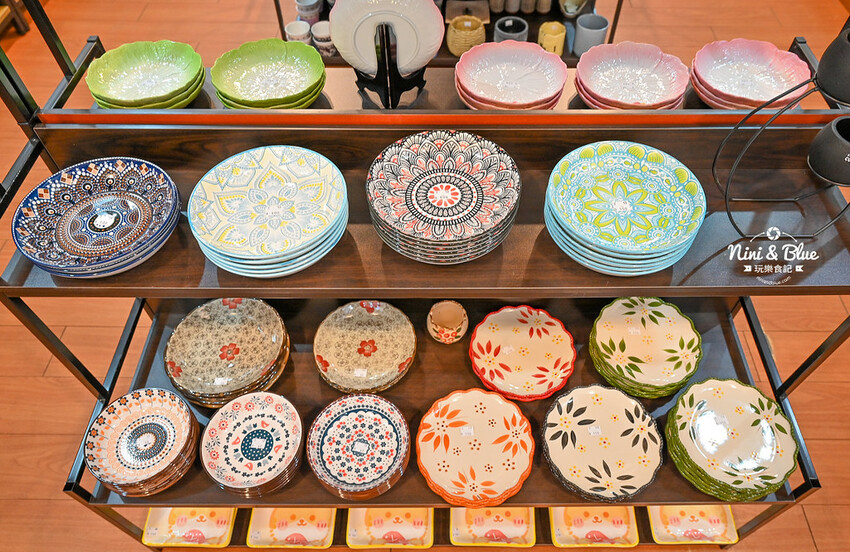 花媽生活工坊 | 雲林斗六日本陶瓷餐具、骨瓷杯、花器、多肉植物、生活雜貨小舖 @Nini and Blue  玩樂食記