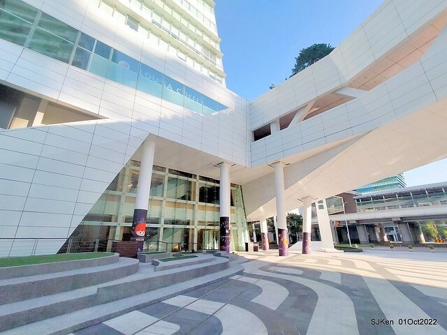 「中國信託金融園區」建築萬聖節裝飾 (Halloween decoration of ChinaTrust Financial Head office), Taipei, Taiwan, SJKen, 2022.10.07 - 10.31.