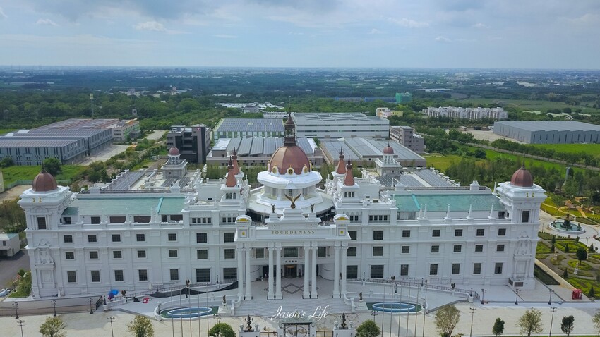 【嘉義大林｜景點】佐登妮絲城堡生技園區。搶先看，嘉義最新網美打卡景點，最狂觀光工廠，打造多處電影場景
