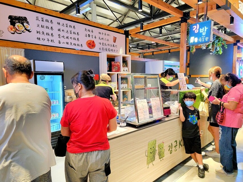 全台最美-高雄鼓山魚市場 (8).jpg