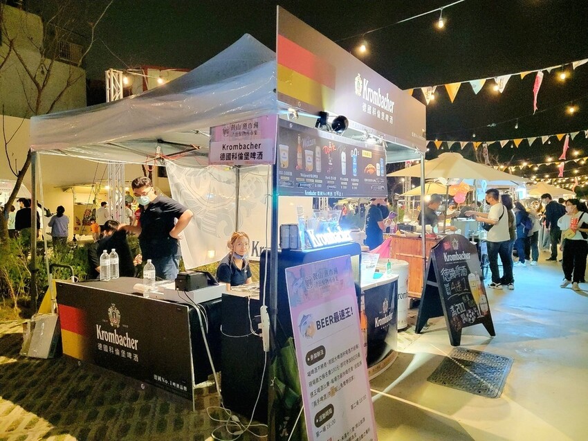 全台最美-高雄鼓山魚市場 (18).jpg