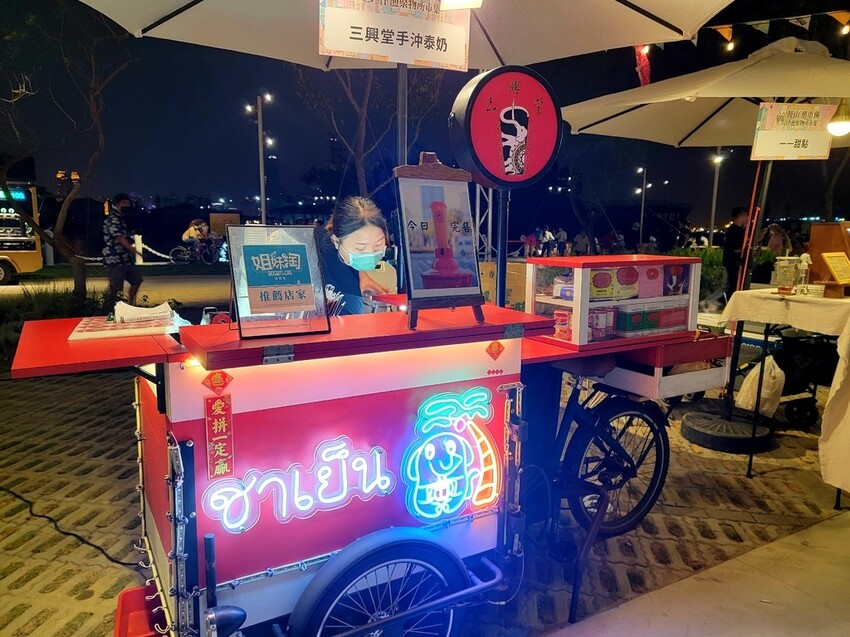 全台最美-高雄鼓山魚市場 (23).jpg