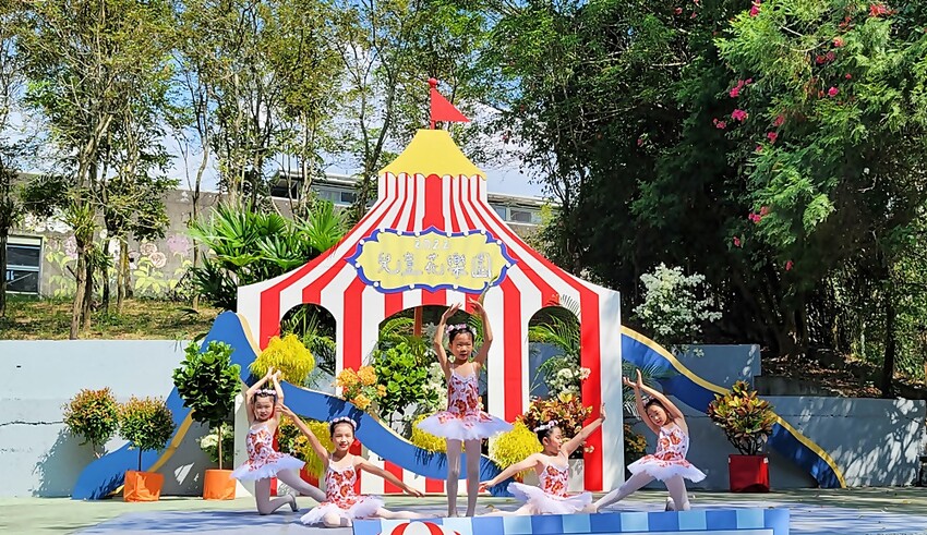 2022埔里花卉展強勢登場!波波草迷宮打卡必拍,以在地花卉結合兒童樂園為主題,假日市集、多肉DIY,不只是網美必拍,親子玩翻!