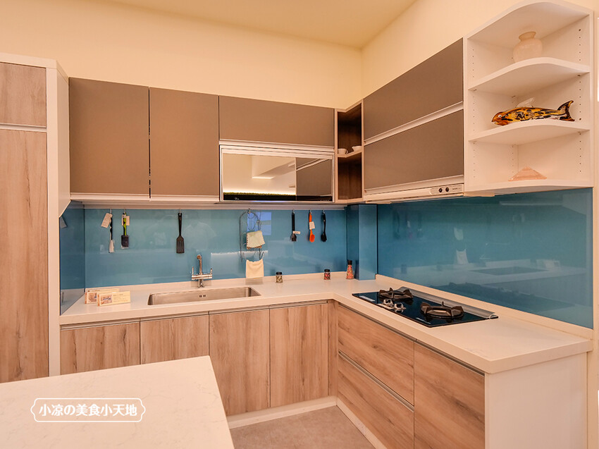 彰化崇維系統傢俱廚具週年慶,中部最大系統家具,各樣家具、沙發、名床、廚具通通有,超殺絕版價等你帶回家!