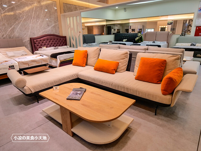 彰化崇維系統傢俱廚具週年慶,中部最大系統家具,各樣家具、沙發、名床、廚具通通有,超殺絕版價等你帶回家!