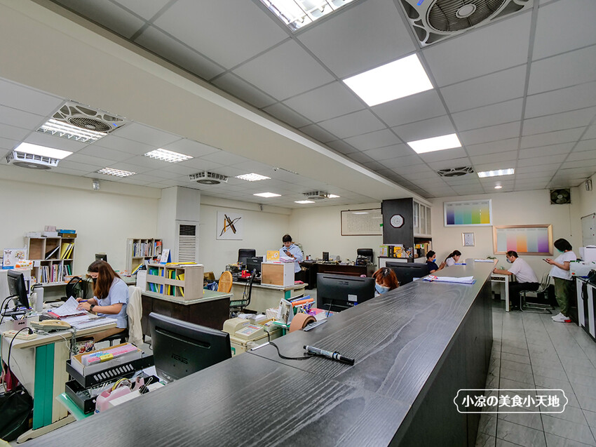 彰化崇維系統傢俱廚具週年慶,中部最大系統家具,各樣家具、沙發、名床、廚具通通有,超殺絕版價等你帶回家!