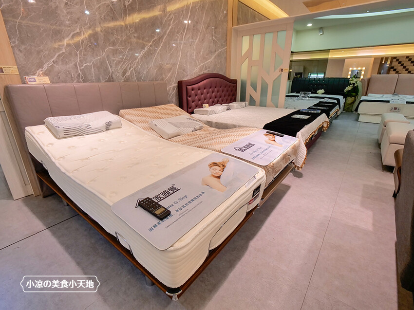 彰化崇維系統傢俱廚具週年慶,中部最大系統家具,各樣家具、沙發、名床、廚具通通有,超殺絕版價等你帶回家!