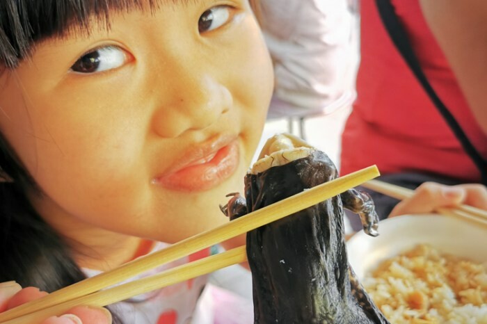 高雄。前鎮》建築樂園 – 高雄夢時代館(銀河時代)