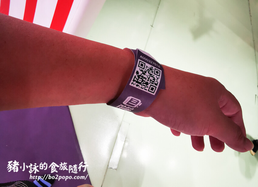 高雄。前鎮》建築樂園 – 高雄夢時代館(銀河時代)