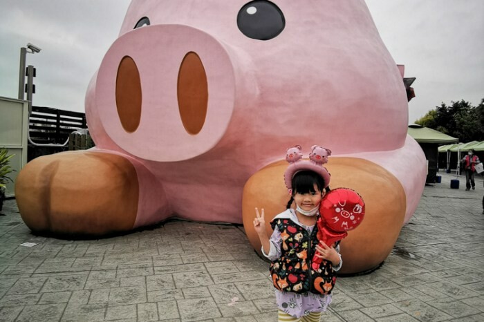 高雄。前鎮》建築樂園 – 高雄夢時代館(銀河時代)