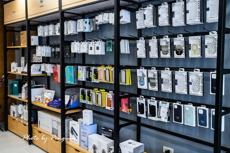 台南.中西區.馬尼行動通訊小西門店.蘋果或是安卓手機各種型號貼膜.給手機強韌優質的保護!!