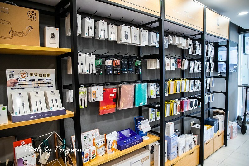 台南.中西區.馬尼行動通訊小西門店.蘋果或是安卓手機各種型號貼膜.給手機強韌優質的保護!!