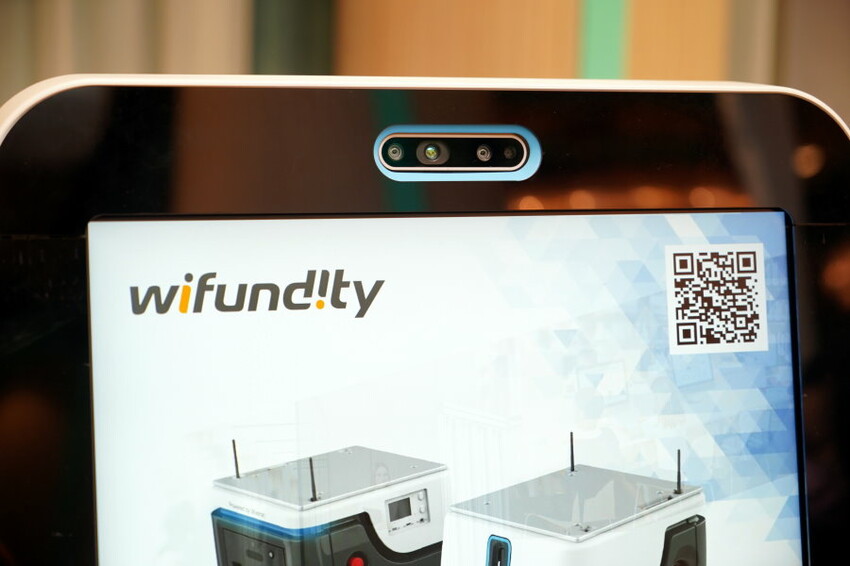 【活動】服務型機器人旅宿應用示範團隊啟動大會．會坐電梯的機器人功能超強大!