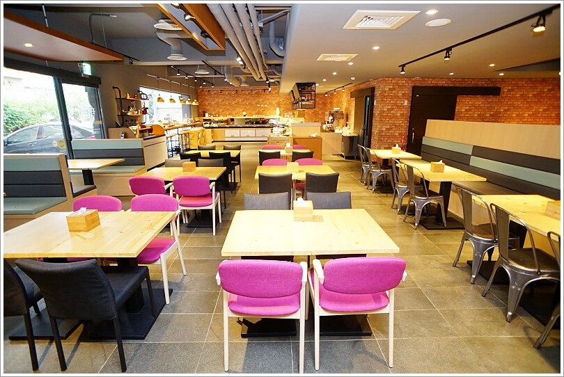 【活動】服務型機器人旅宿應用示範團隊啟動大會．會坐電梯的機器人功能超強大!