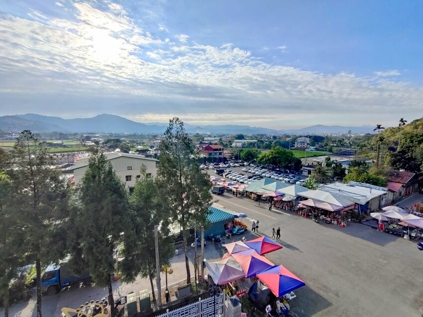 【南投景點】埔里地母廟．絕美IG打卡熱點，白天夜晚都很美!