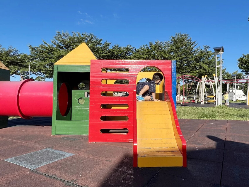 台東|台東兒童公園(生日蛋糕公園)超好玩海盜船溜滑梯!
