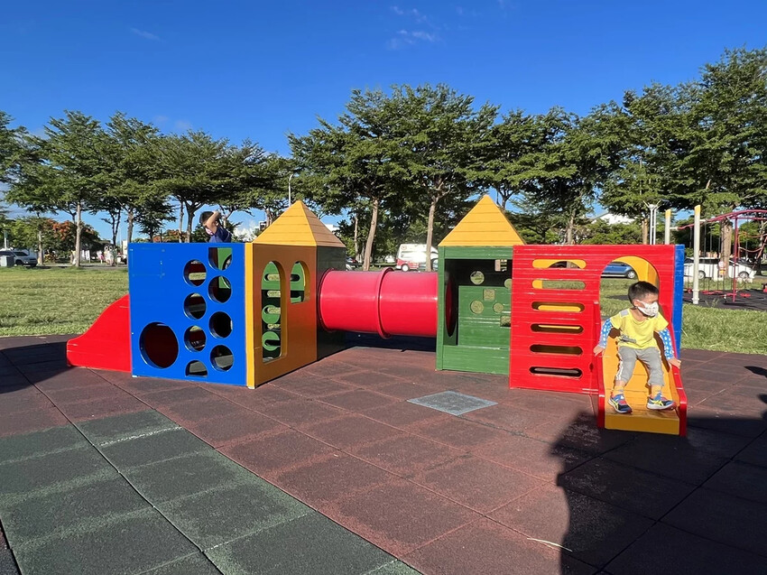 台東|台東兒童公園(生日蛋糕公園)超好玩海盜船溜滑梯!
