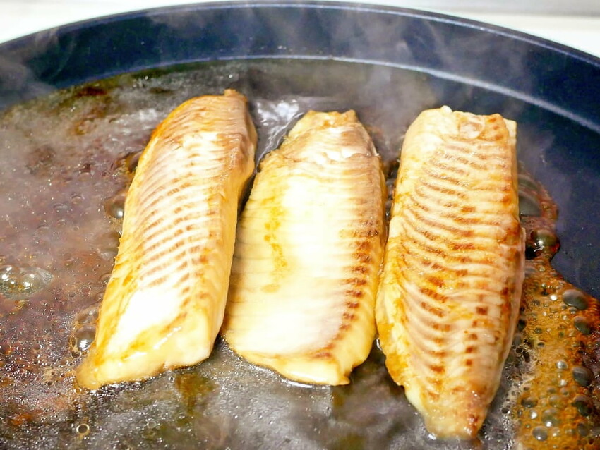 |醬油伴手禮推薦|悅善廚 昆布香菇黑豆醬油,感受傳統手工純釀造,無添加.自然120天熟成好滋味!