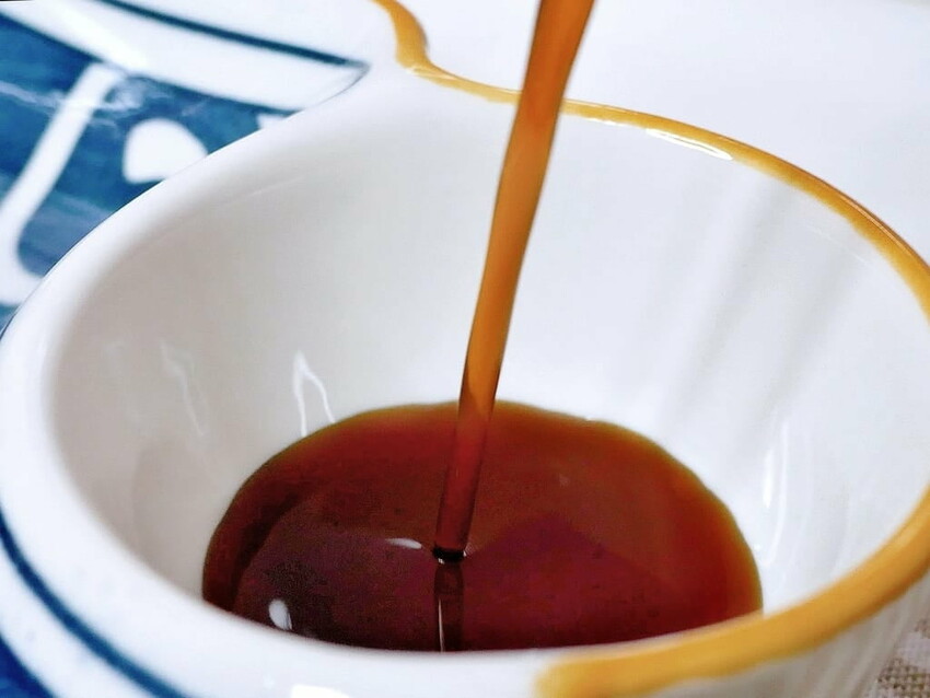 |醬油伴手禮推薦|悅善廚 昆布香菇黑豆醬油,感受傳統手工純釀造,無添加.自然120天熟成好滋味!