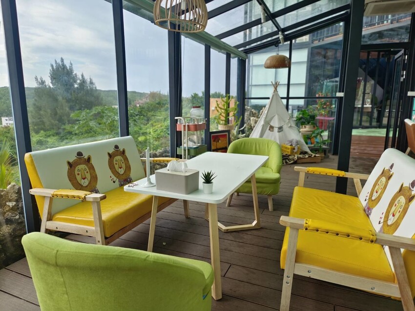 365846.jpg - 【屏東.小琉球】寵物友善住宿推薦。琉球粉舍海景民宿。有網美泳池可看海。樓中樓房型+陽台看海+超大浴缸