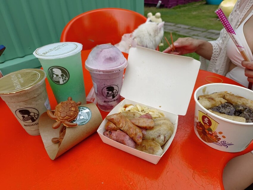 365869.jpg - 【屏東.小琉球】寵物友善住宿推薦。琉球粉舍海景民宿。有網美泳池可看海。樓中樓房型+陽台看海+超大浴缸