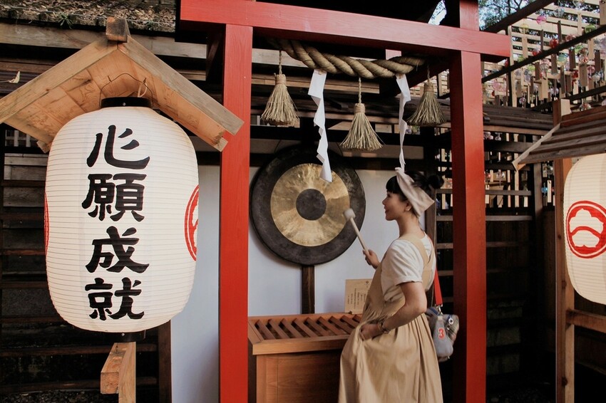 不用飛日本,桃園神社「縁結び風鈴」風鈴迴廊、祈福繪馬、神職人加持御守,串起幸福的祈願