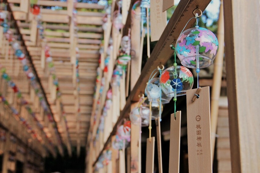 不用飛日本,桃園神社「縁結び風鈴」風鈴迴廊、祈福繪馬、神職人加持御守,串起幸福的祈願