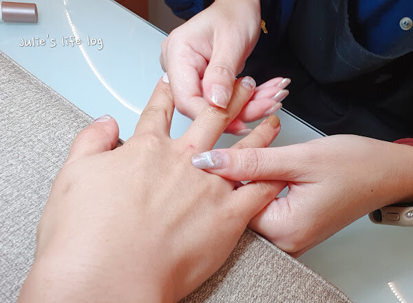 Share｜台南中西｜甲楚楚美甲沙龍 NF Art Salon — 清新透明的美甲沙龍，來做個放鬆的手足深層保養吧！