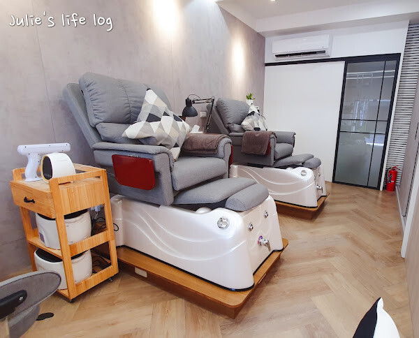 Share｜台南中西｜甲楚楚美甲沙龍 NF Art Salon — 清新透明的美甲沙龍，來做個放鬆的手足深層保養吧！